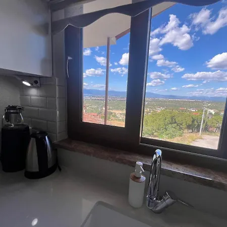 House With A View - Taylieli