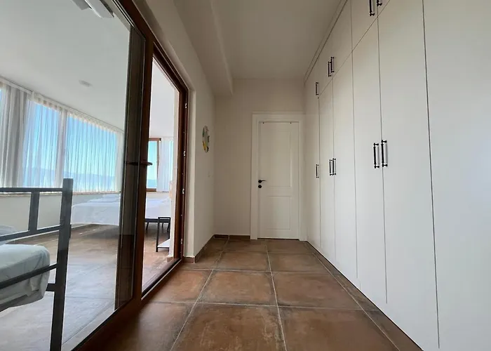 House With A View - Taylieli Hébergement de vacances